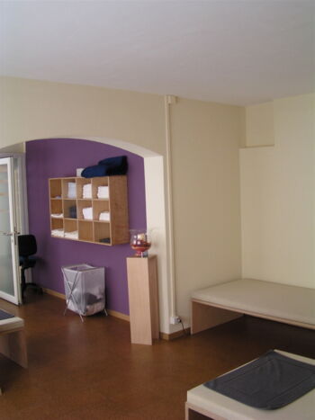 Gelbe und violette Wände Gelbe und violette Wände